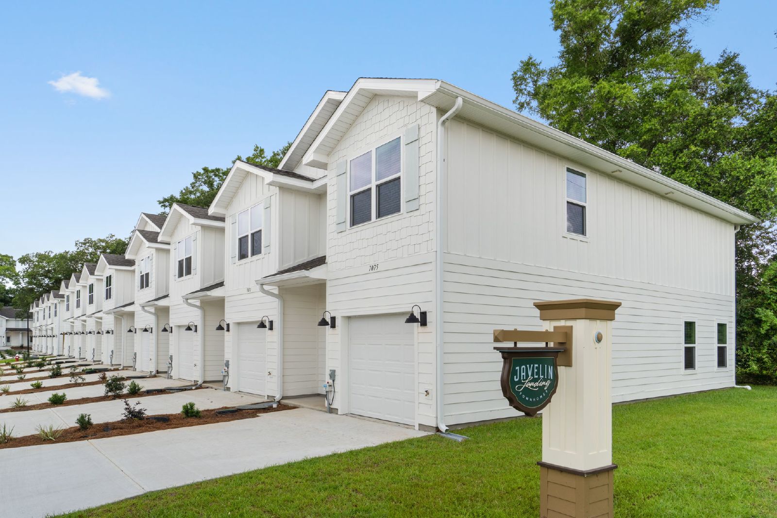 javelin-landing-townhomes Image 1