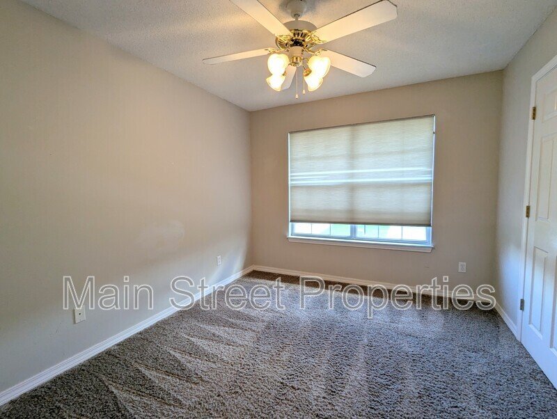 3331 Two Sisters Way property image