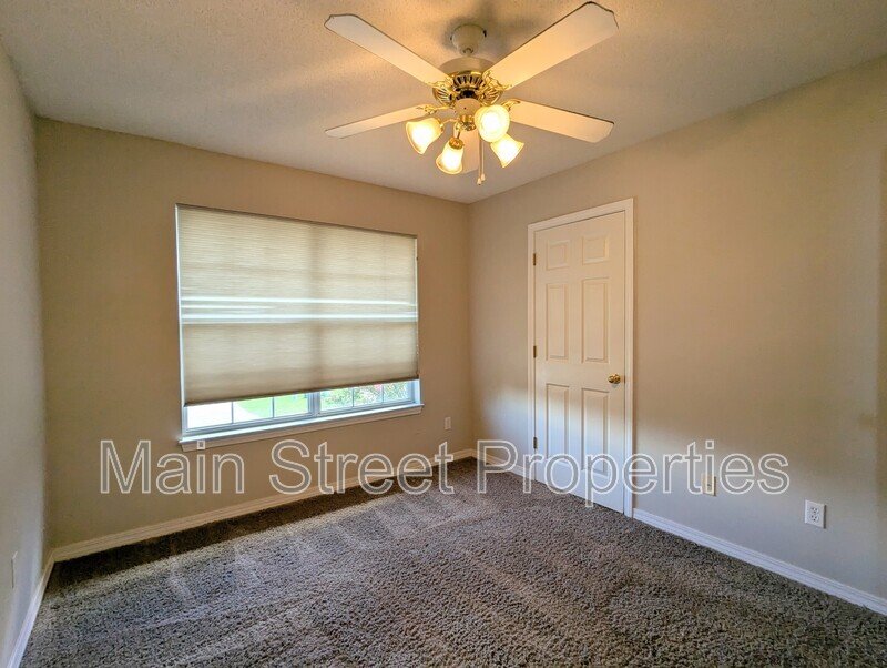 3331 Two Sisters Way property image