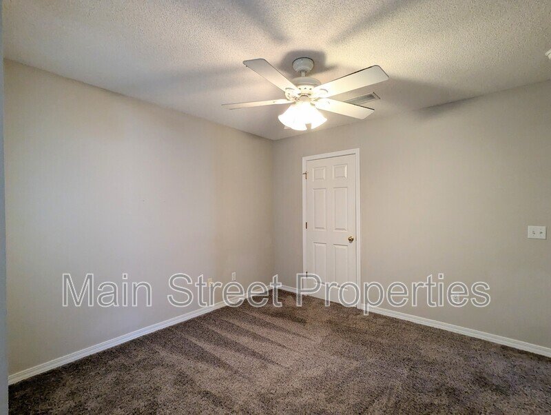 3331 Two Sisters Way property image