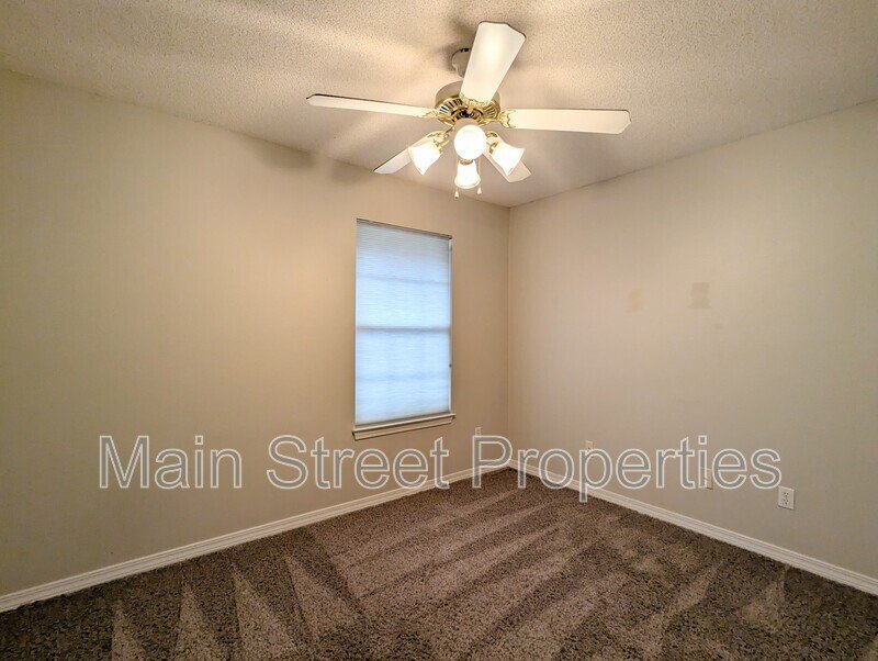 3331 Two Sisters Way property image