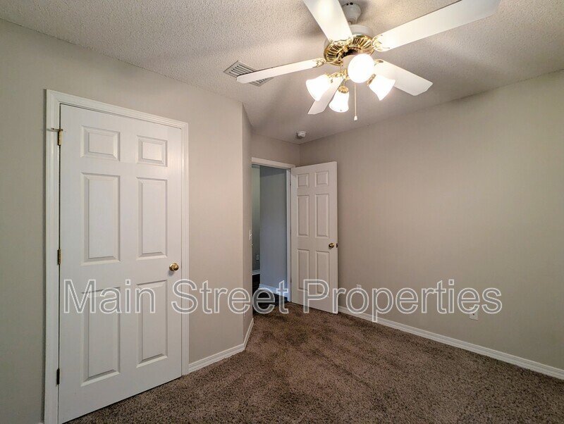 3331 Two Sisters Way property image