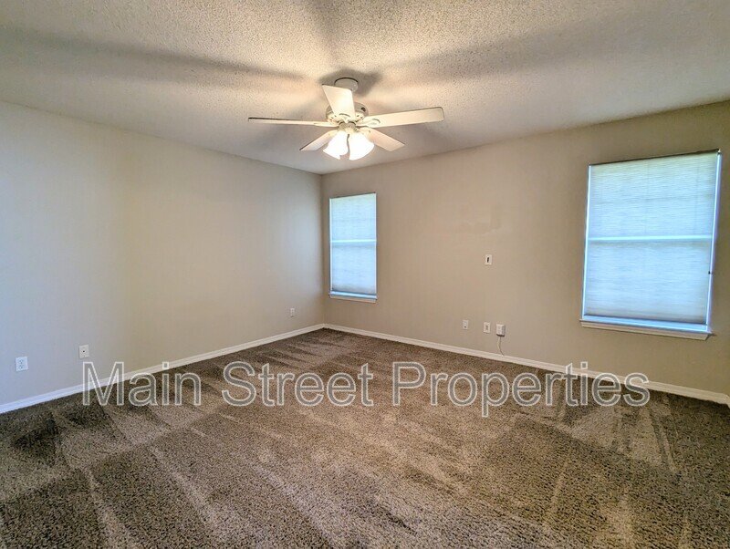 3331 Two Sisters Way property image