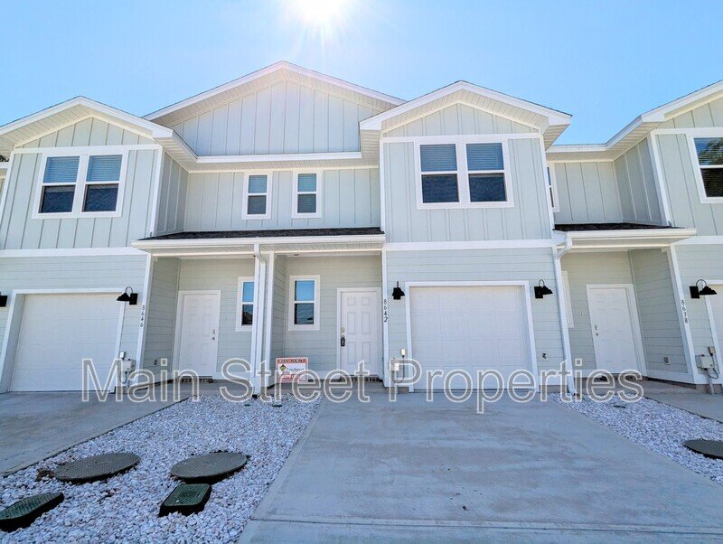 8642 Meadow Flower Lane Pensacola, FL 32514 Main Street Property
