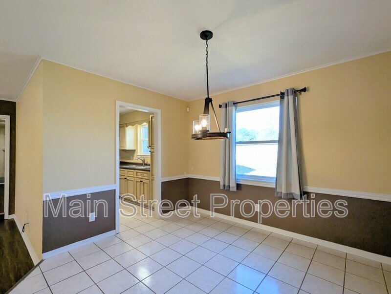 Bright property image