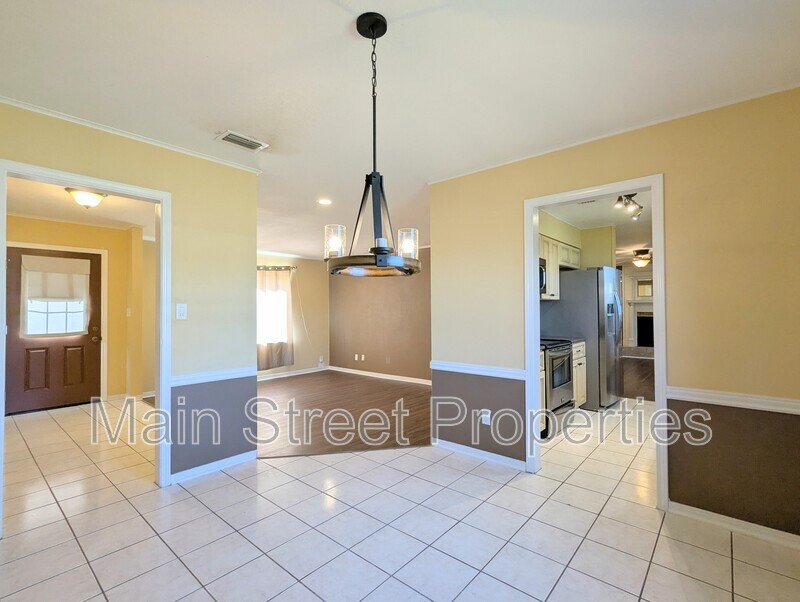 Bright property image