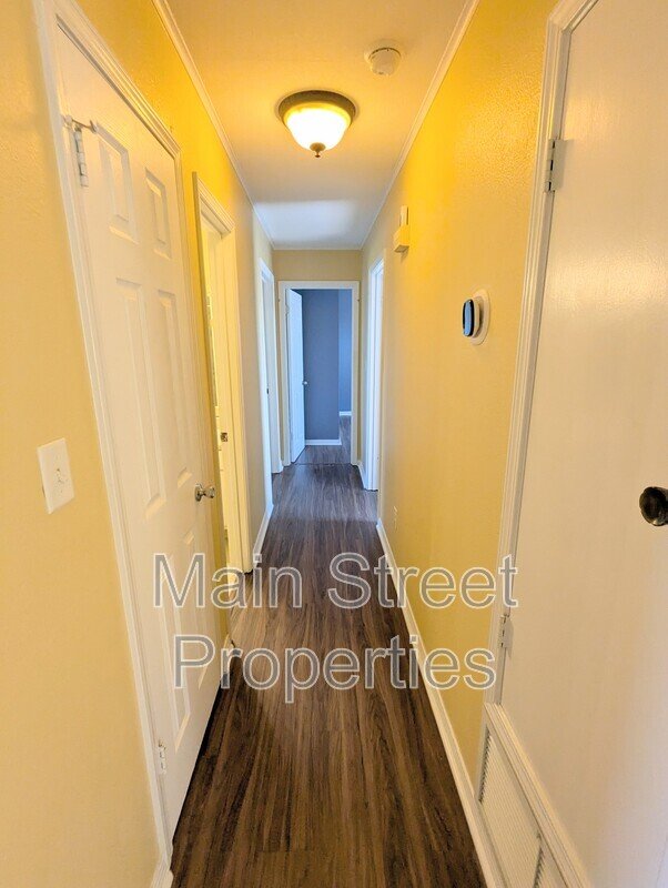 Bright property image