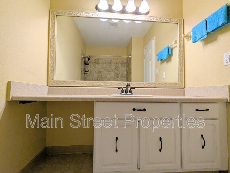 Bright property image