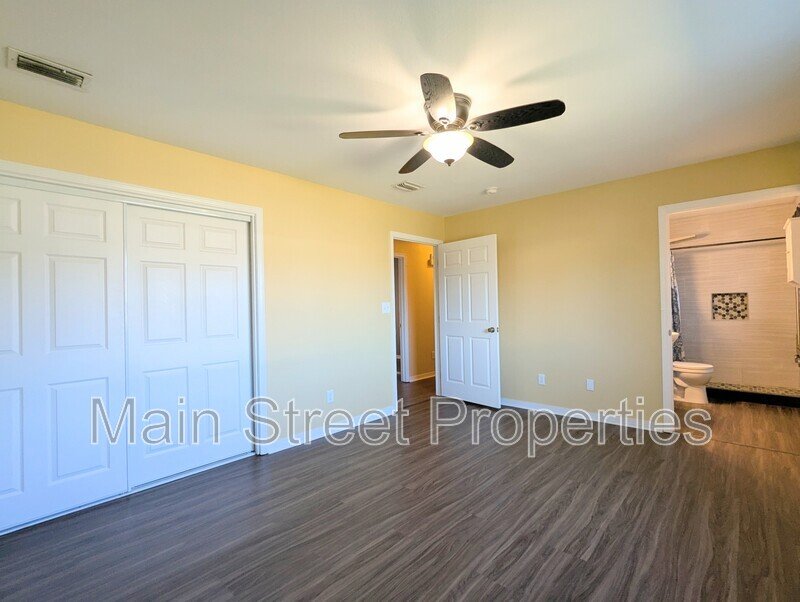 Bright property image