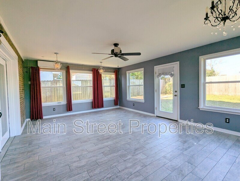 Bright property image