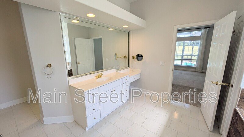 Luxurious property image