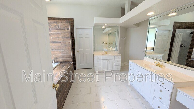 Luxurious property image