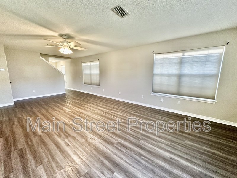 3331 Two Sisters Way property image