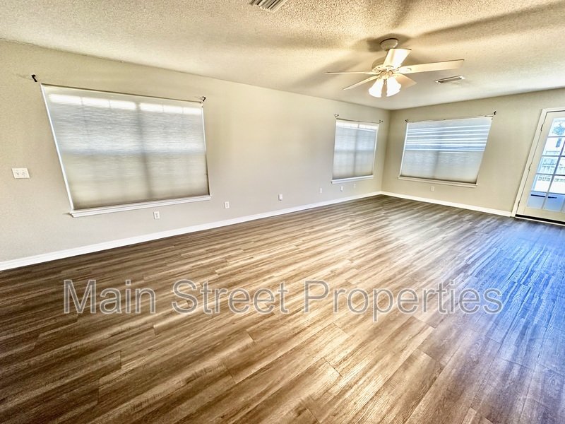 3331 Two Sisters Way property image