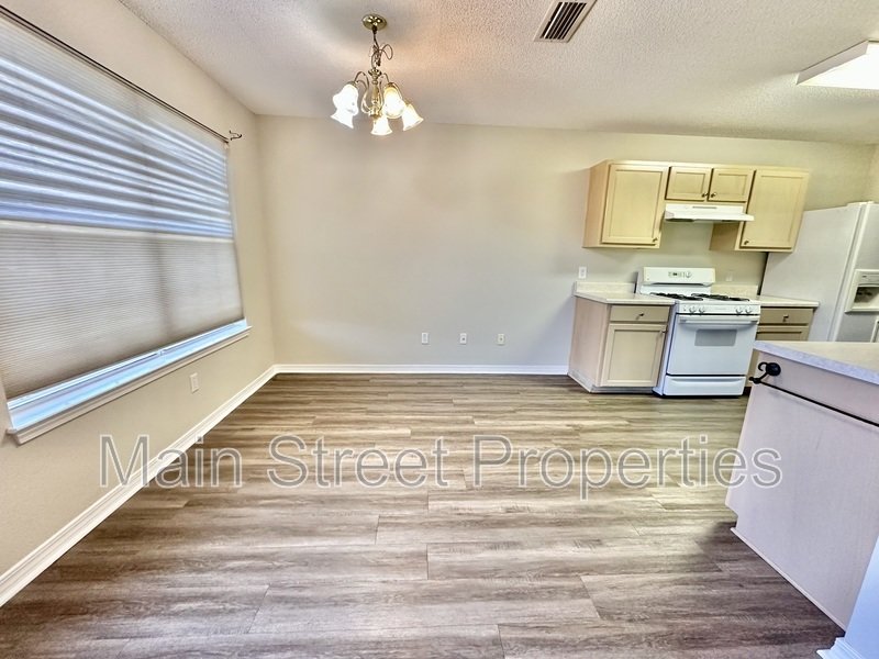 3331 Two Sisters Way property image