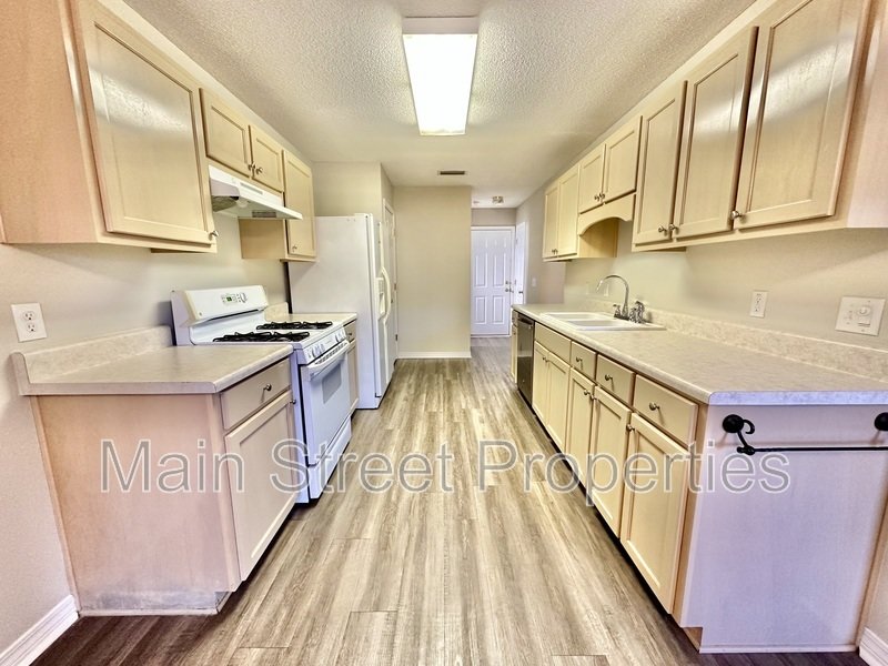 3331 Two Sisters Way property image