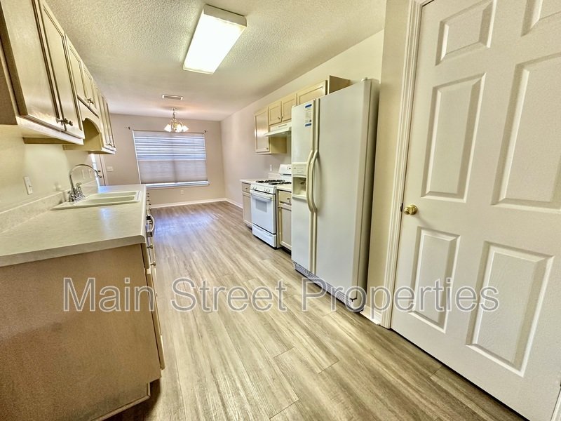 3331 Two Sisters Way property image