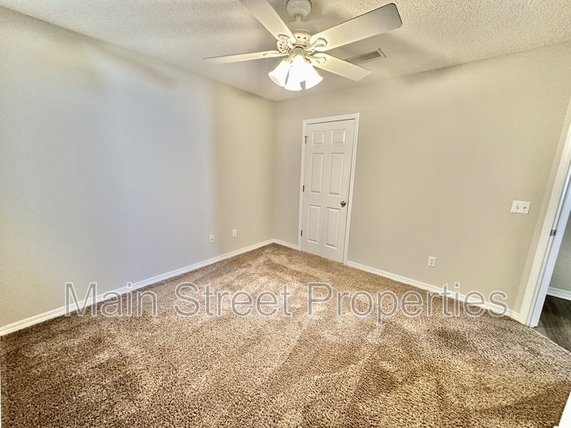 3331 Two Sisters Way property image