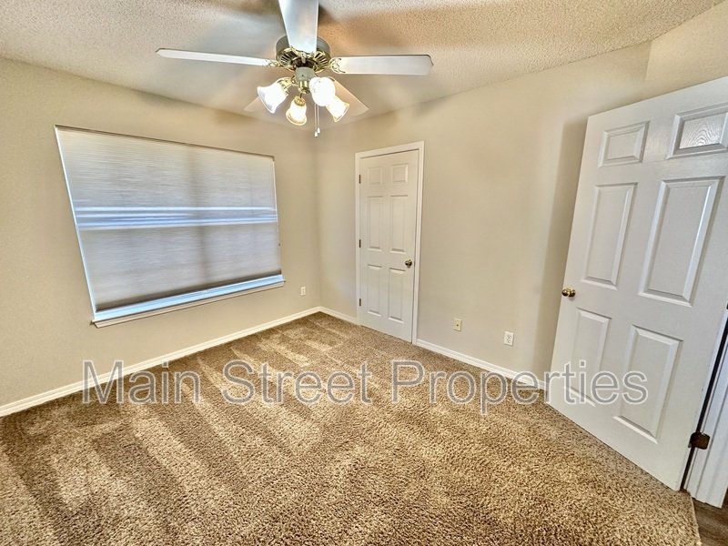 3331 Two Sisters Way property image