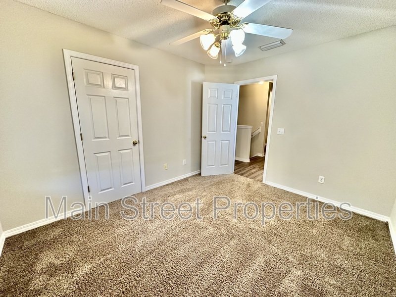 3331 Two Sisters Way property image