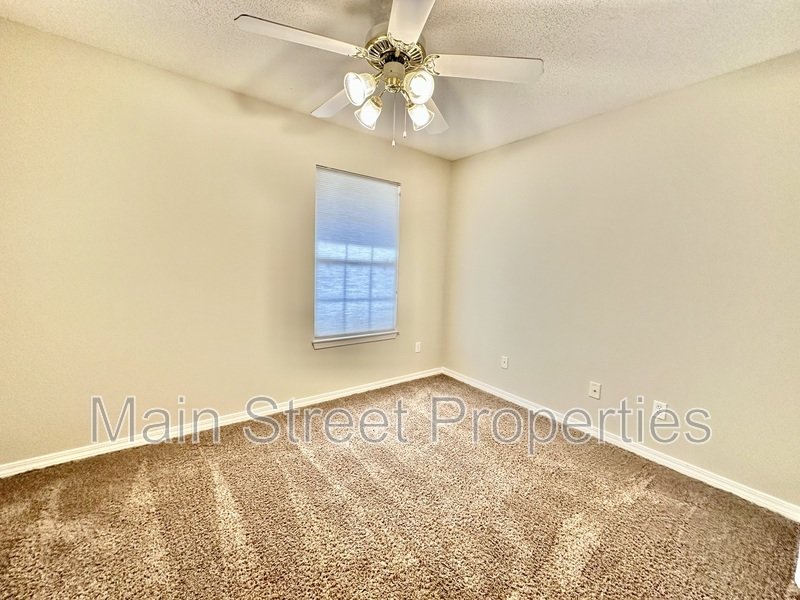 3331 Two Sisters Way property image