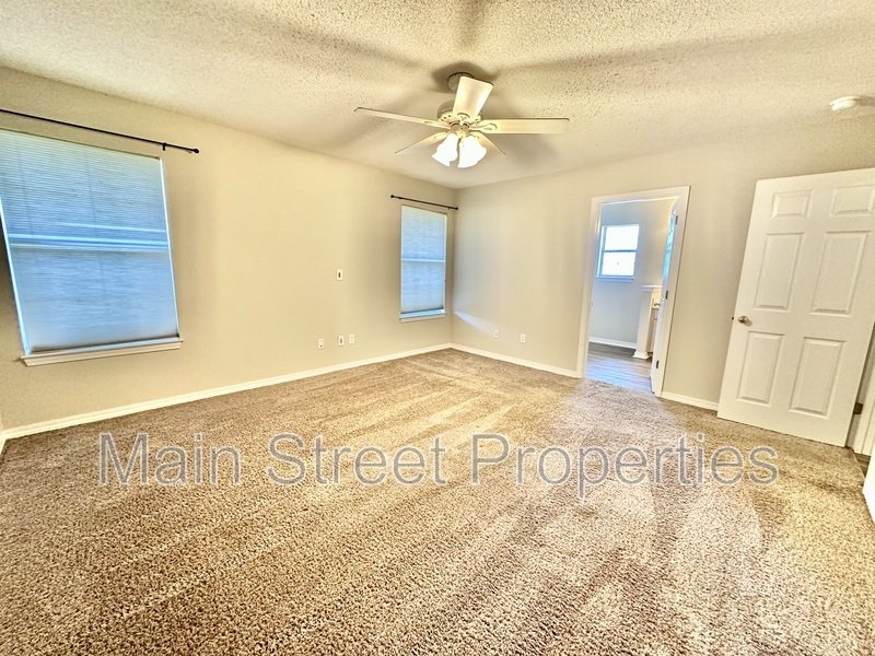 3331 Two Sisters Way property image