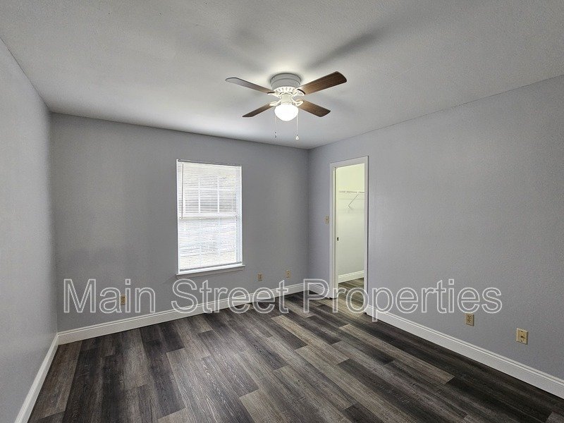 6206 Woodward Lane property image