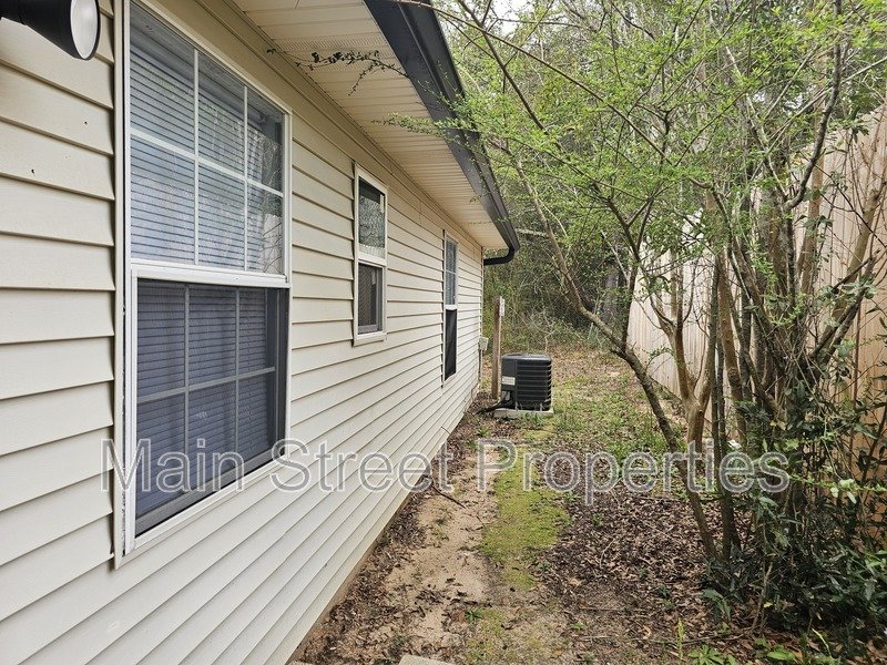 6206 Woodward Lane property image