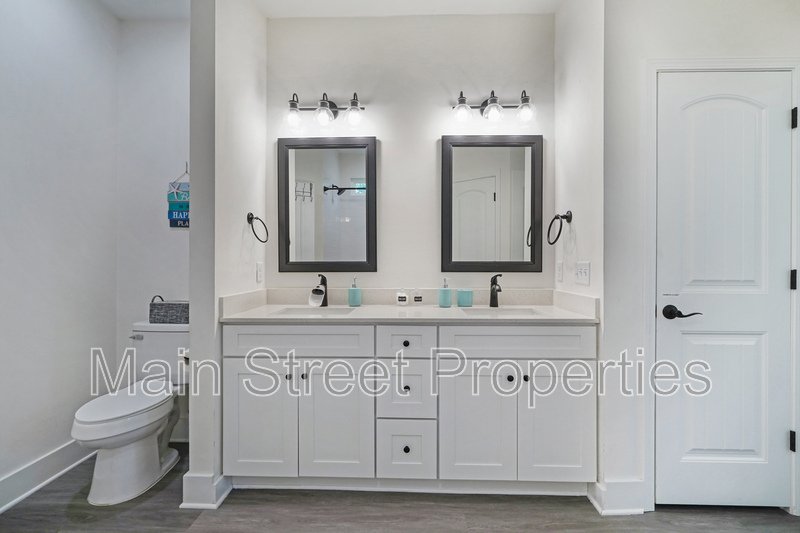 5214 Arrowhead Road property image