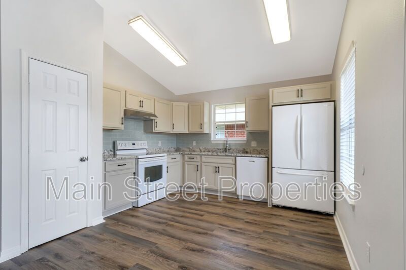 28 Easton Street property image