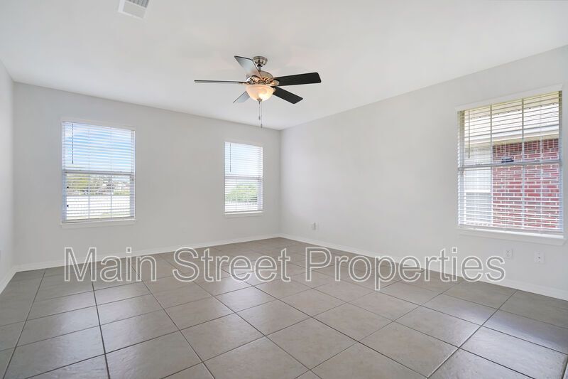 28 Easton Street property image