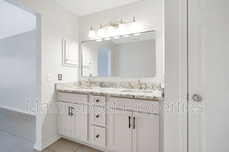 28 Easton Street property image