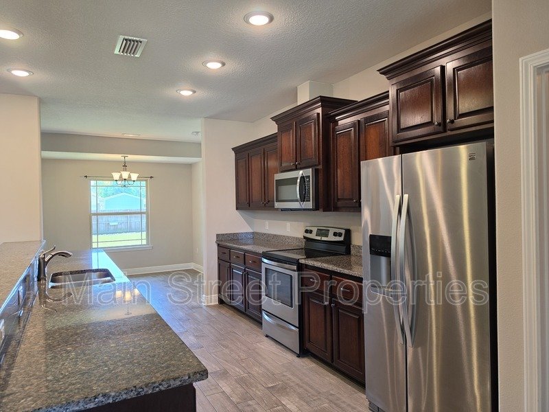 8839 Longmont Way property image