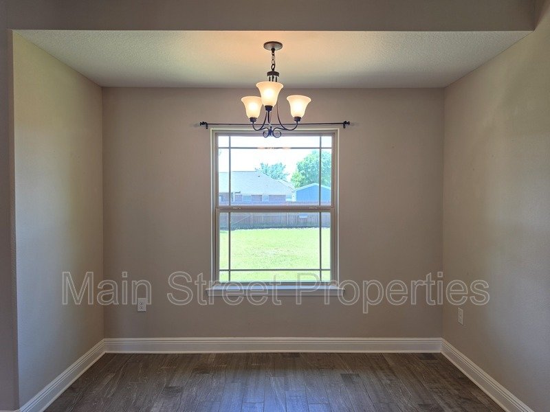 8839 Longmont Way property image