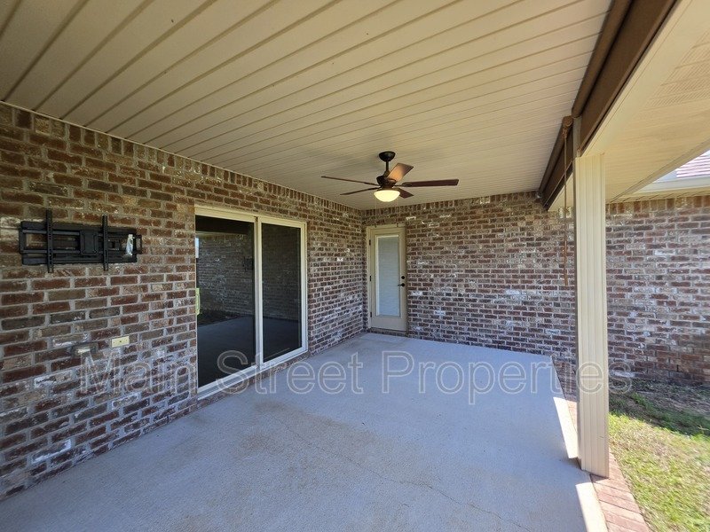 8839 Longmont Way property image