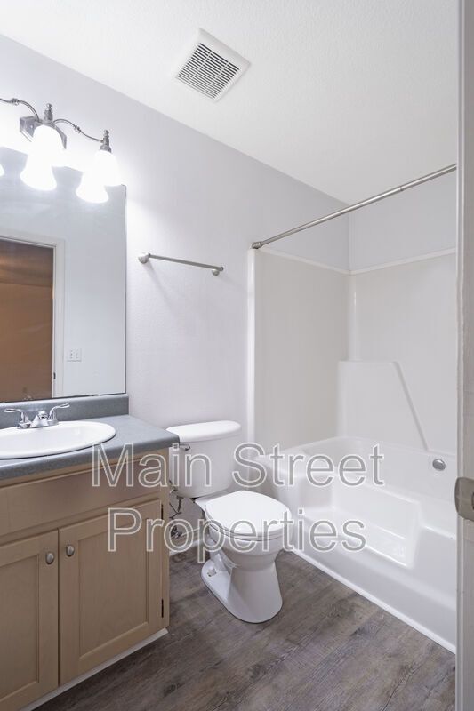 3216 Two Sisters Way property image