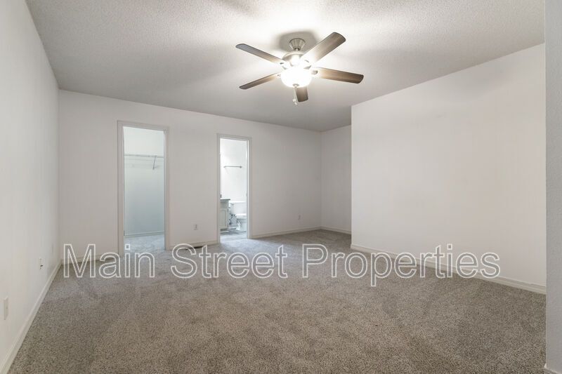3216 Two Sisters Way property image