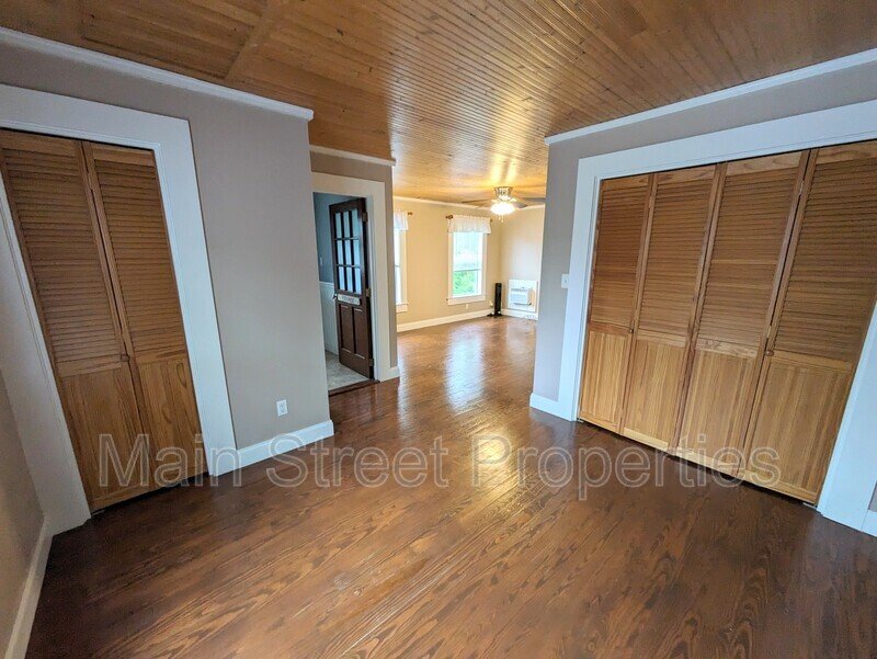 1705 North 17th Avenue property image
