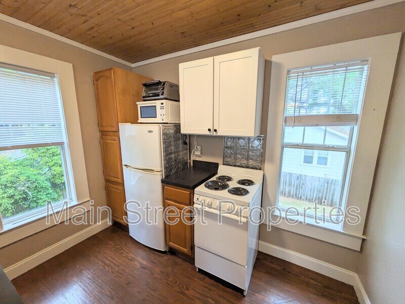 1705 North 17th Avenue property image