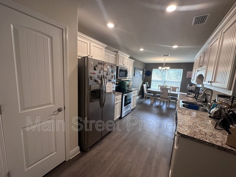 5217 Saufley Field Road property image
