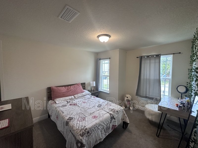 5217 Saufley Field Road property image