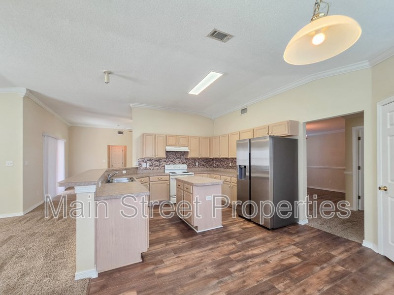 1057 Freeboard Boulevard property image