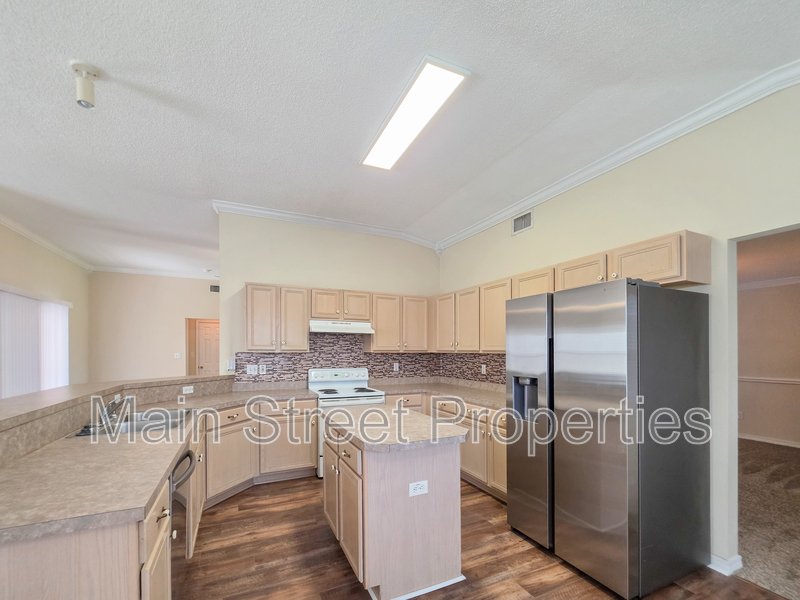 1057 Freeboard Boulevard property image