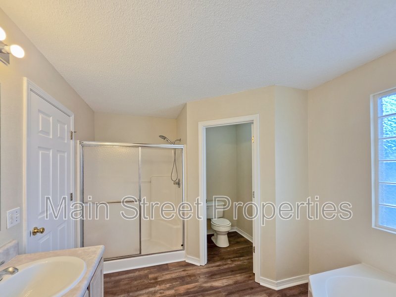 1057 Freeboard Boulevard property image