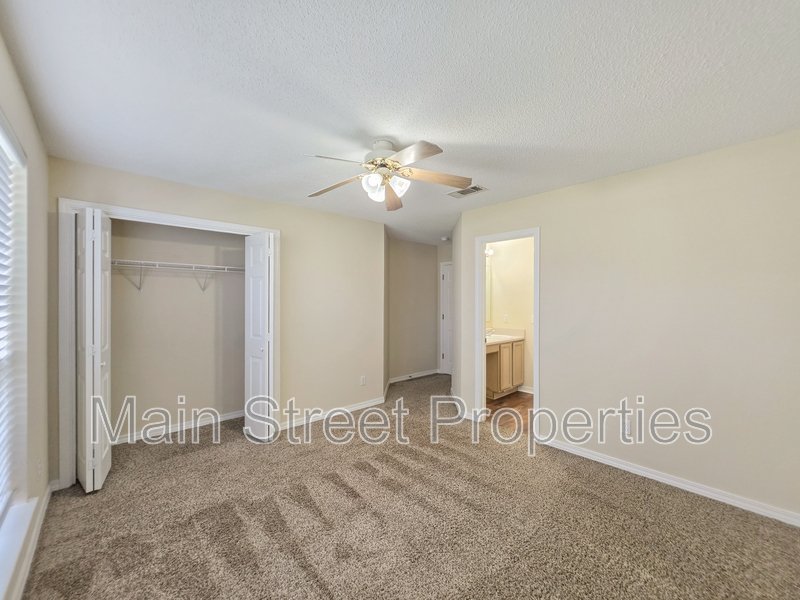 1057 Freeboard Boulevard property image