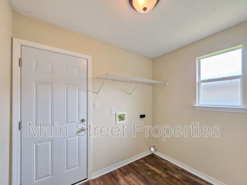 1057 Freeboard Boulevard property image
