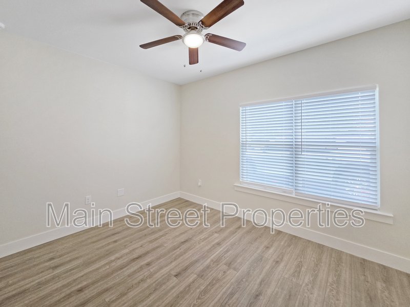 2289 Dog Track Road B property image