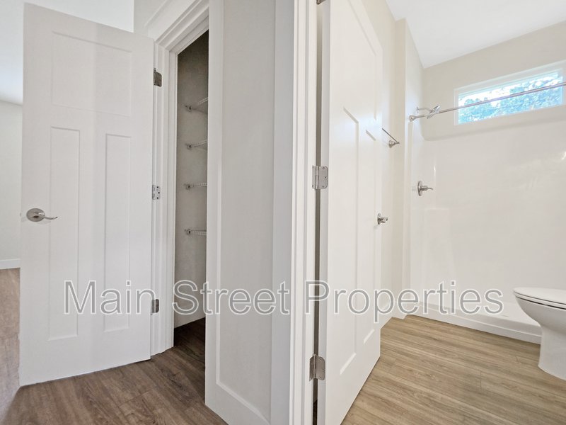 2289 Dog Track Road B property image