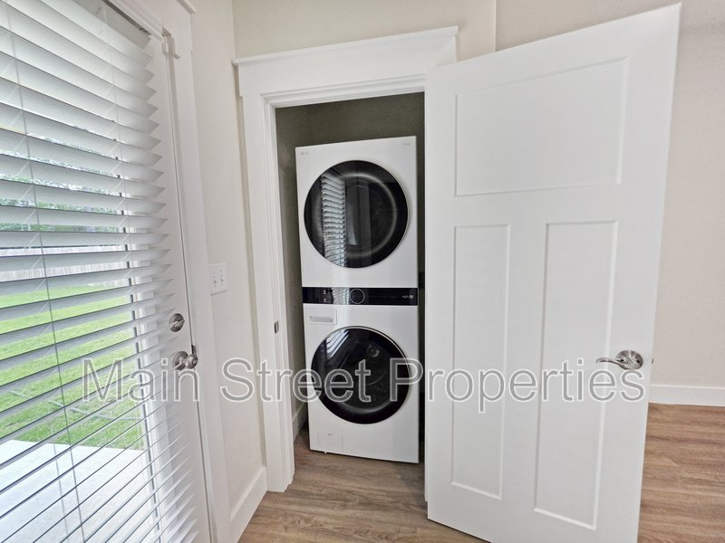 2289 Dog Track Road B property image
