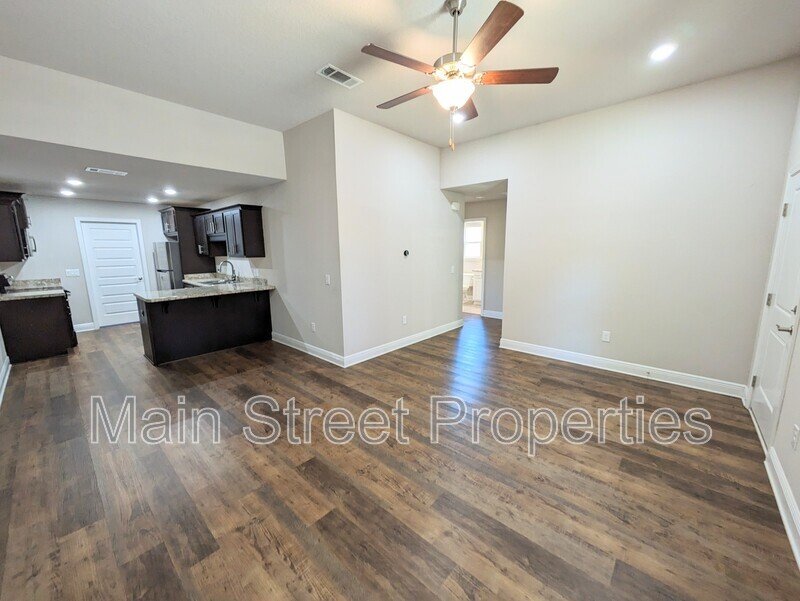 7799 Ira Drive B property image